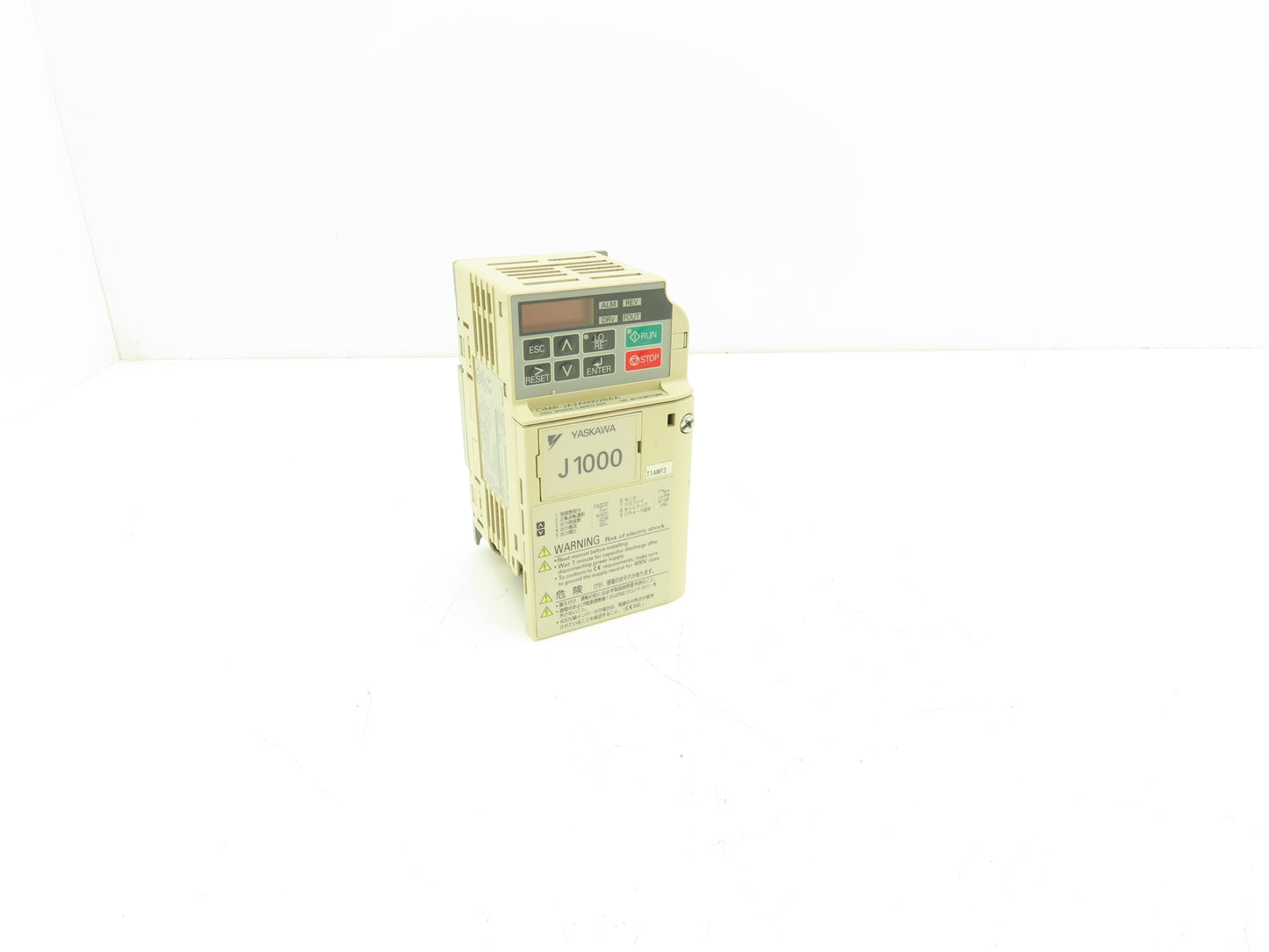 Yaskawa Compact Variable Frequency Drive 240V 3Ph In 0-240V 0-400Hz 0.4kW Out