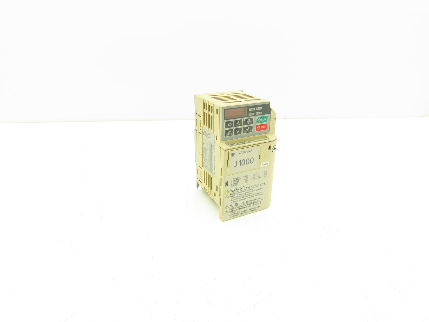 Yaskawa Compact Variable Frequency Drive 240V 3Ph In 0-240V 0-400Hz 0.4kW Out