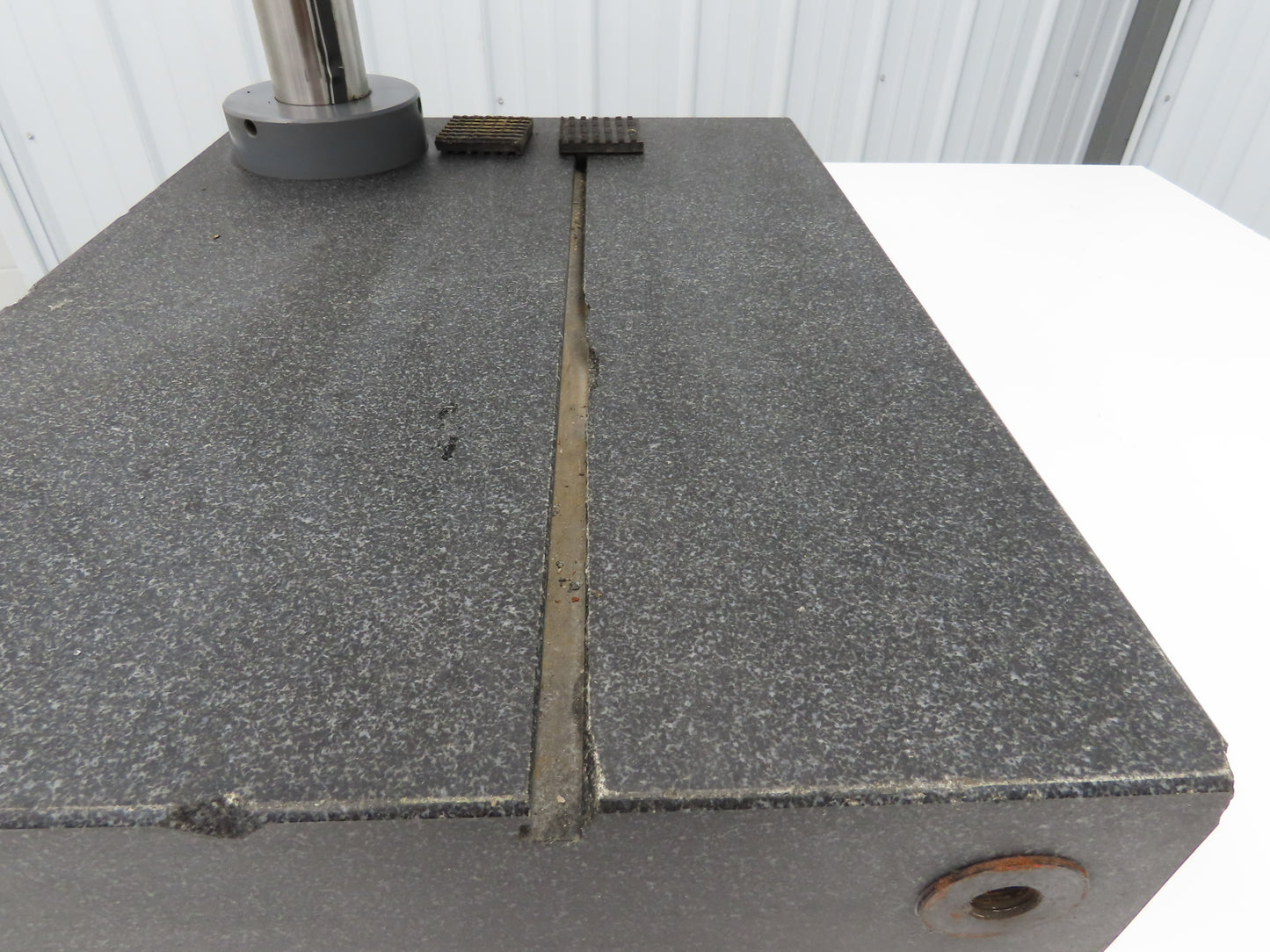 Mitutoyo Precision Granite Inspection Plate 18 x 24" Base 300mm Stand Mount