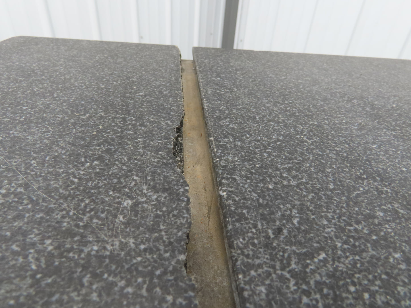 Mitutoyo Precision Granite Inspection Plate 18 x 24" Base 300mm Stand Mount