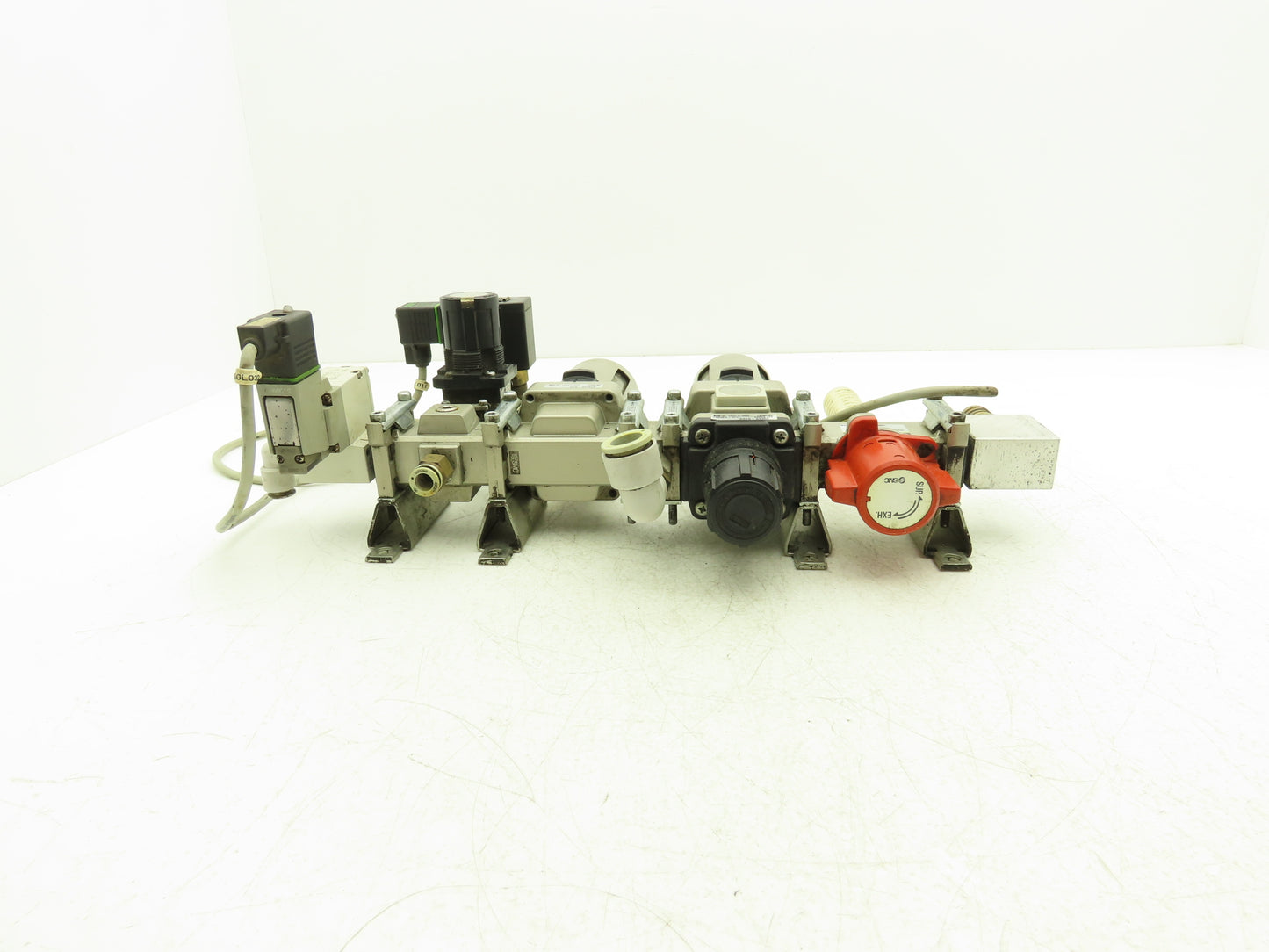 SMC VP344-5Y0S1-02A Pneumatic Air Filter Regulator Lubricator Valve Assembly 24V