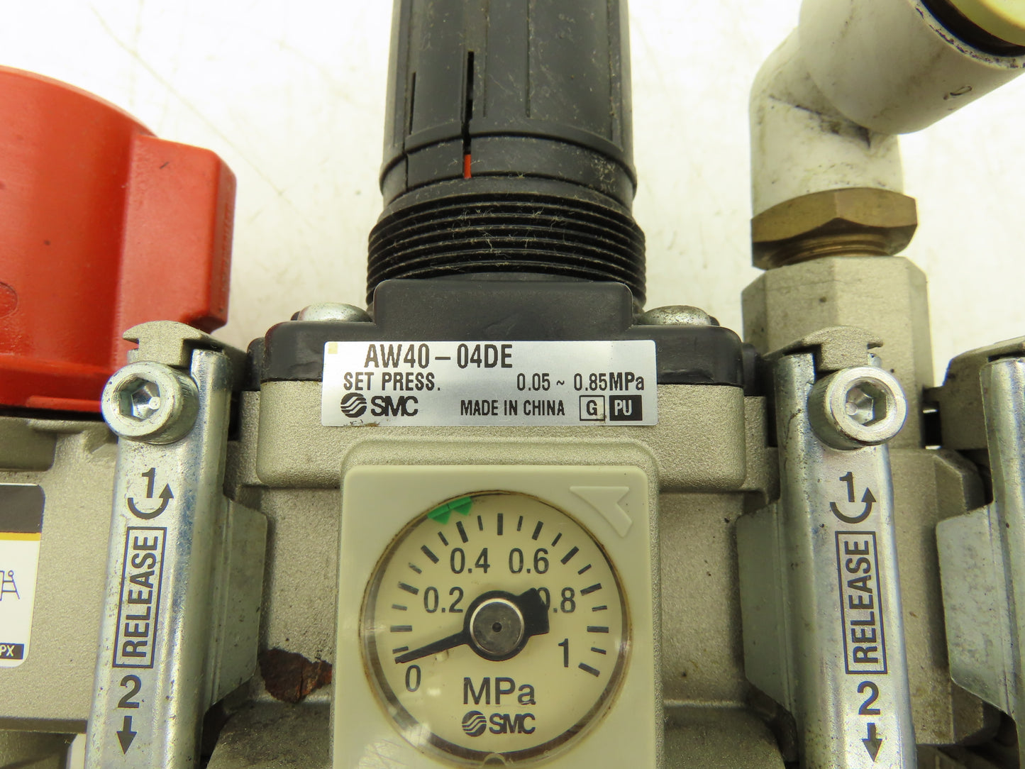 SMC VP344-5Y0S1-02A Pneumatic Air Filter Regulator Lubricator Valve Assembly 24V