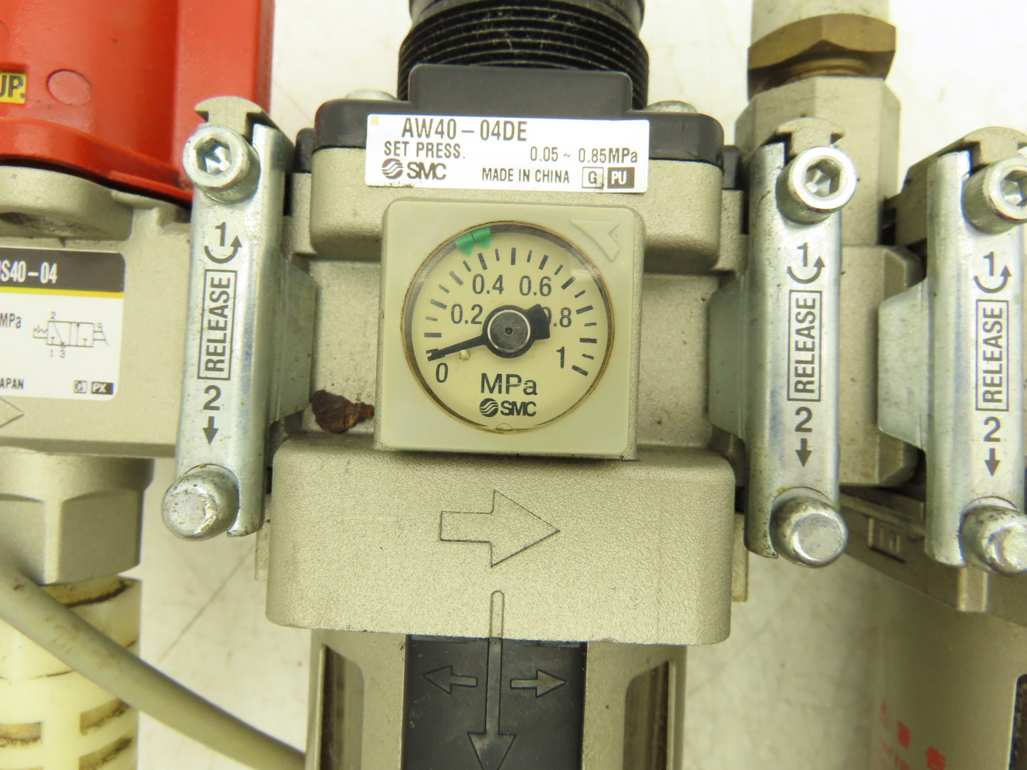 SMC VP344-5Y0S1-02A Pneumatic Air Filter Regulator Lubricator Valve Assembly 24V