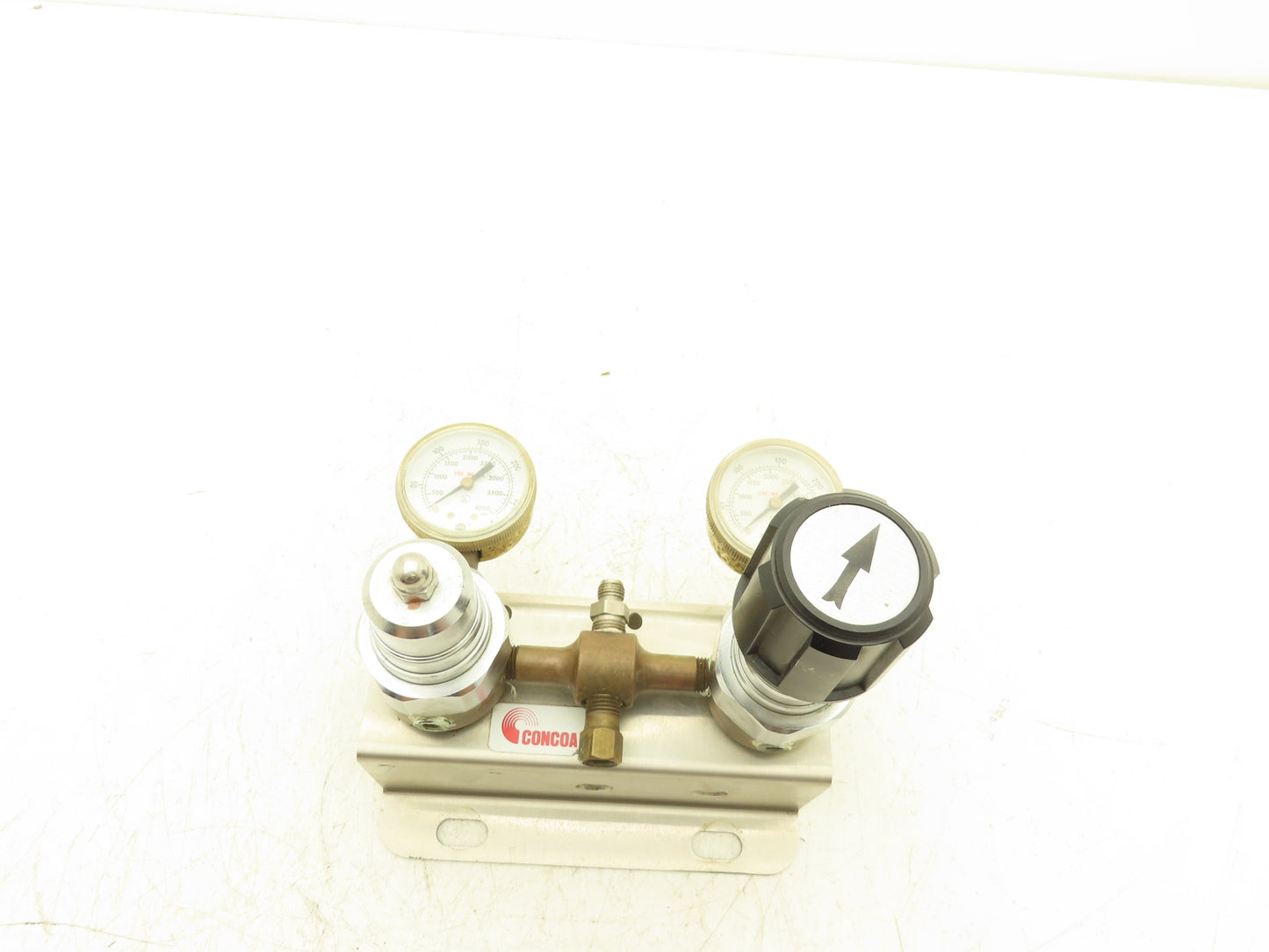 Concoa 6204012-01-000 Gas Regulator Set W/Gauges 0-4000 PSI