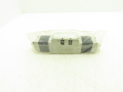 Numatics I34SS500K000030 Pneumatic Dual Solenoid Valve 3/4 Way 150 PSI 120VAC