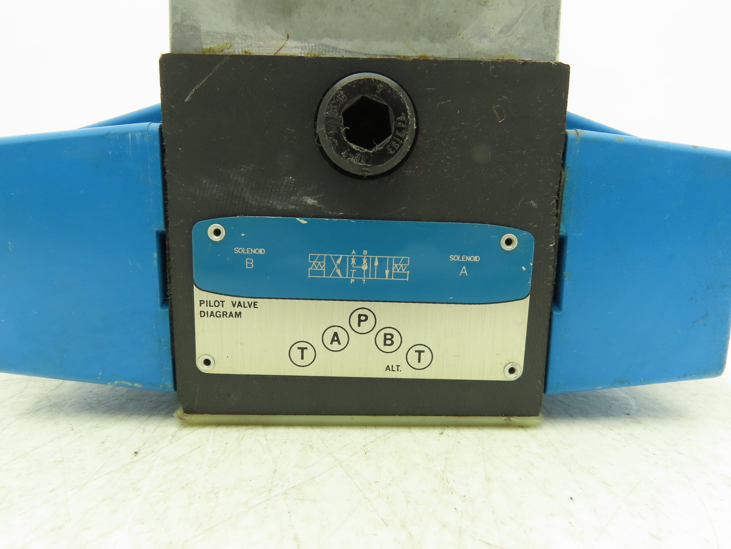 Vickers F3-PBDG4S4L-0133C-B-60 Hydraulic Directional Pilot Valve 120VAC