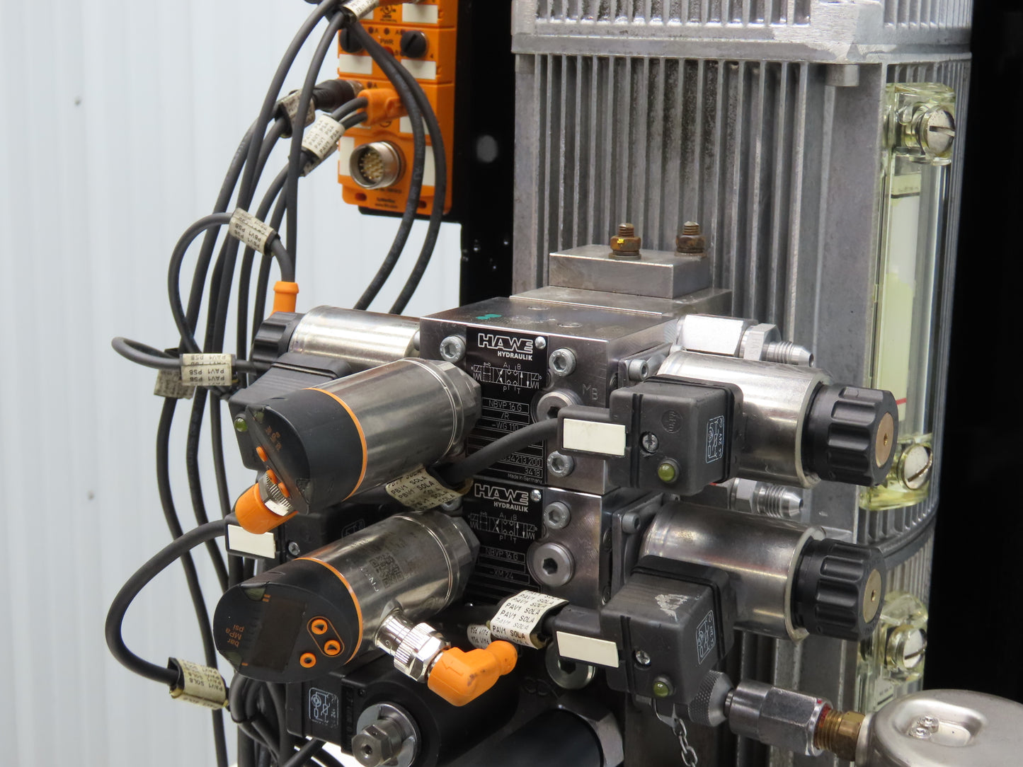 Hawe KA281S14KDTP/H Hydraulic Power Unit Pack 325bar 1.1kw 3.9L Tank 200V 3Ph