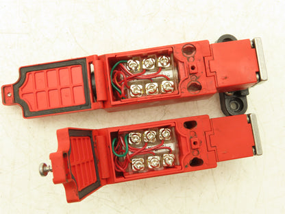 Allen Bradley 440K-C21088 Guardmaster Cadet 3 Safety Interlock Switch Lot of 2