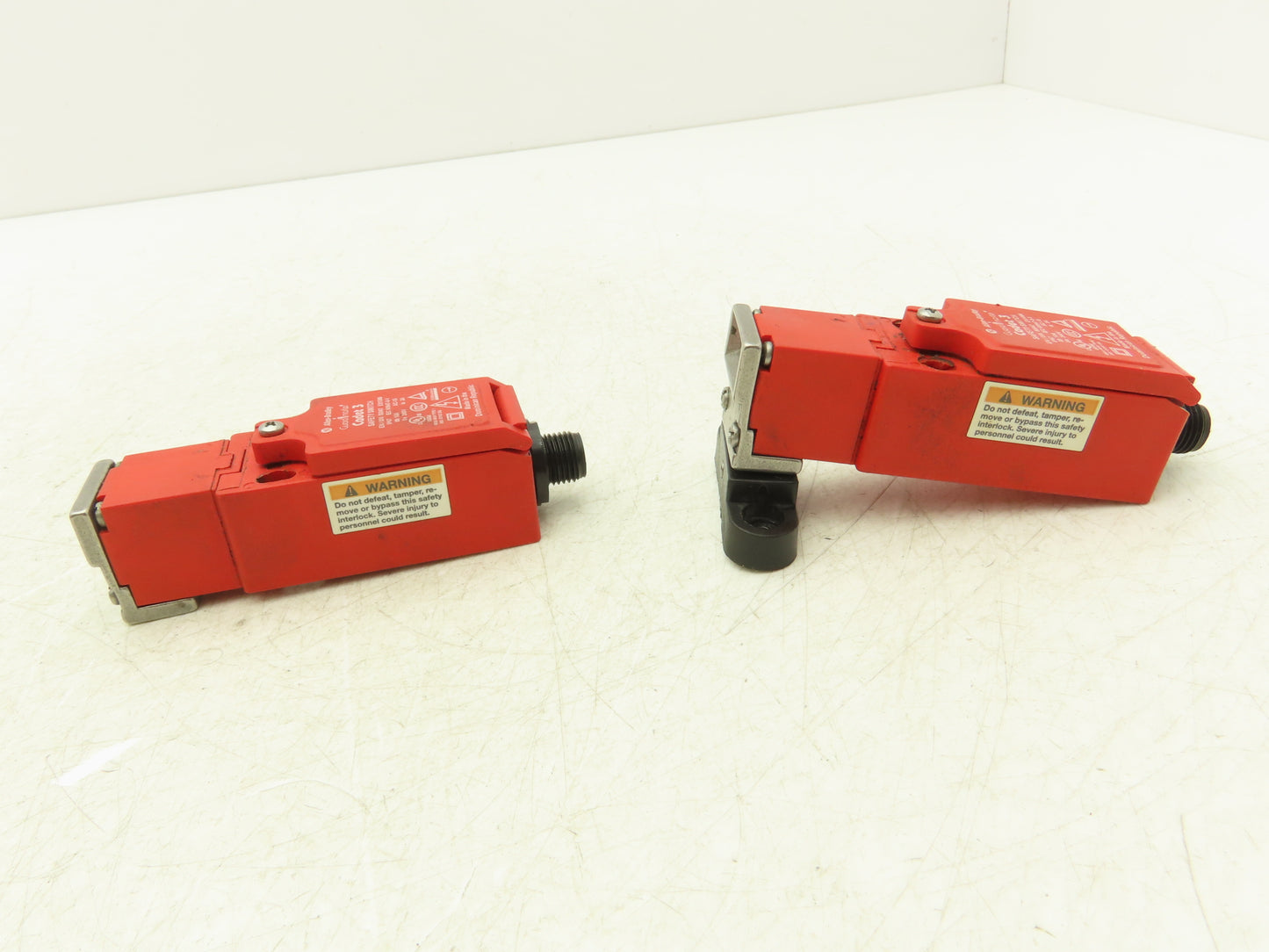 Allen Bradley 440K-C21088 Guardmaster Cadet 3 Safety Interlock Switch Lot of 2