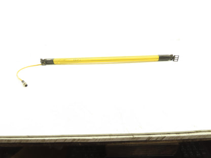 Banner SLPE14-690P8 EZ-SCREEN LP Safety Light Curtain Emitter 24VDC IP65