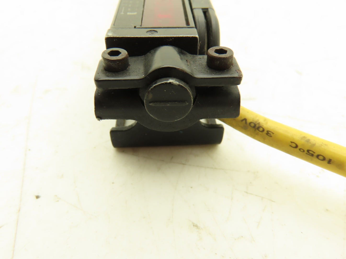 Banner SLPR14-690P8 EZ-SCREEN LP Safety Light Curtain Receiver 24VDC IP65