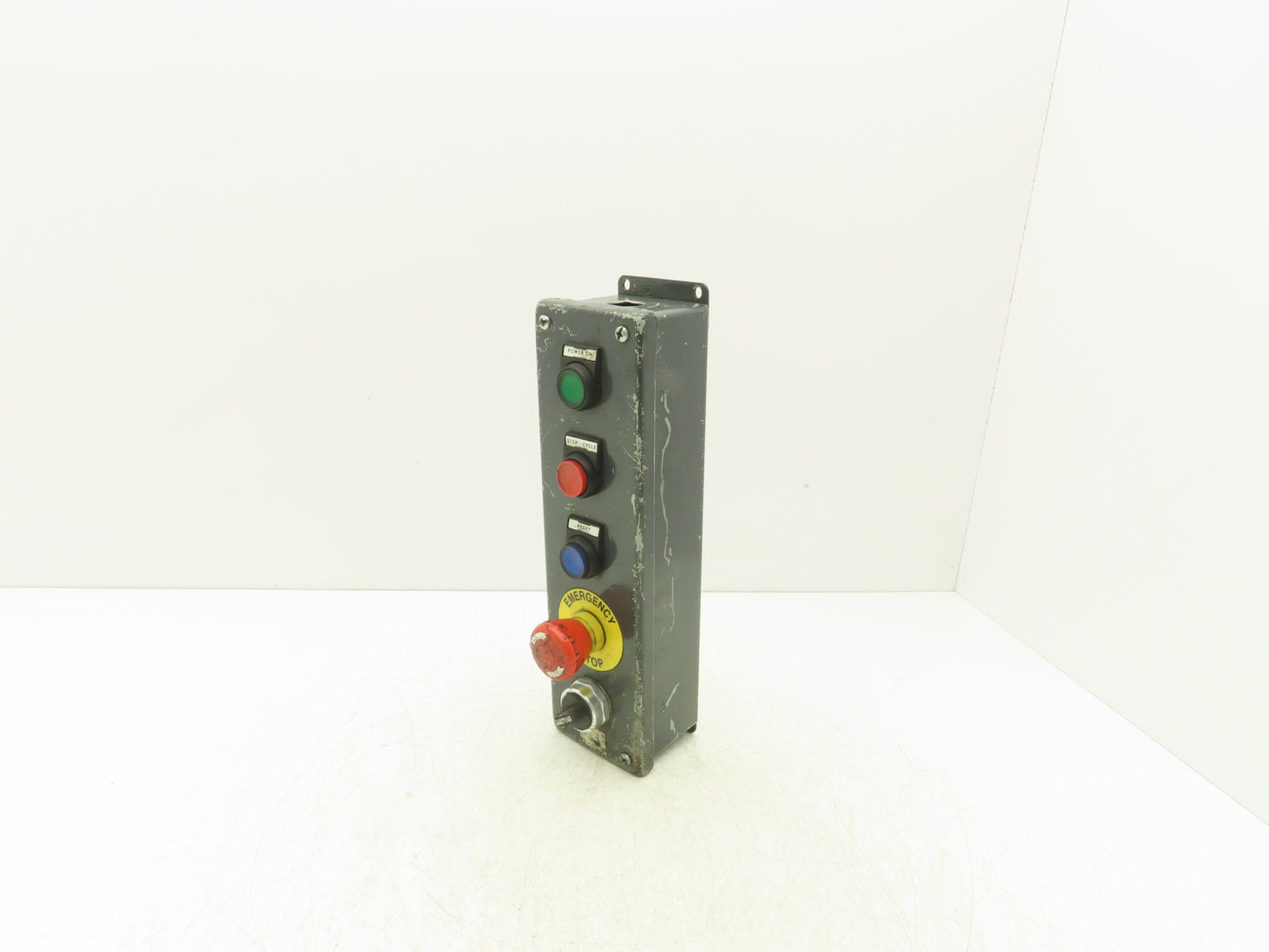 Hoffman E5PBG Pushbutton Electrical Enclosure 5 Hole 22/30mm Pushbutton E-Stop