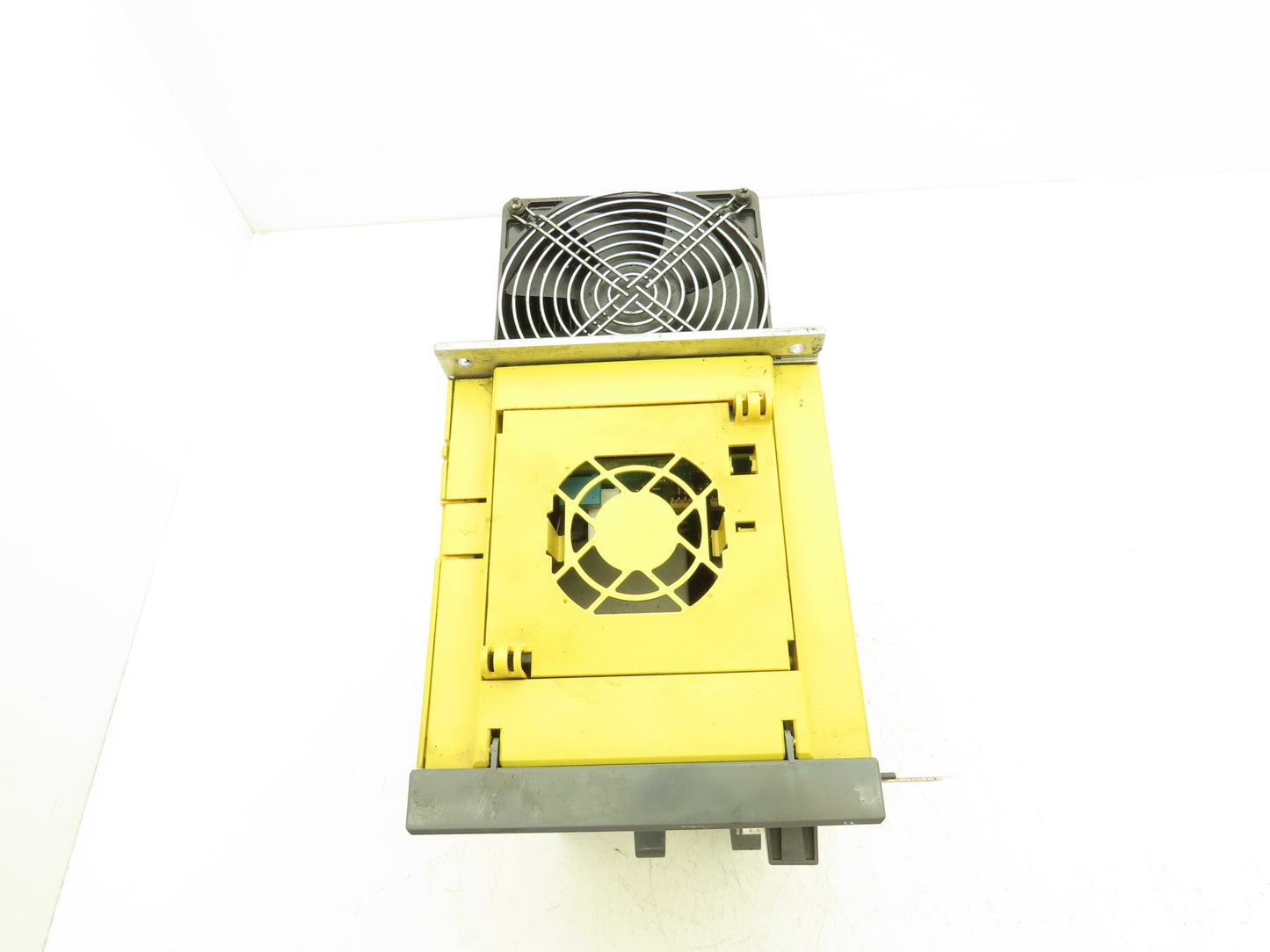 Fanuc A06B-6140-H030 Servo Drive Amplifier Module 35kW 283-339V Rev M aiPS 30