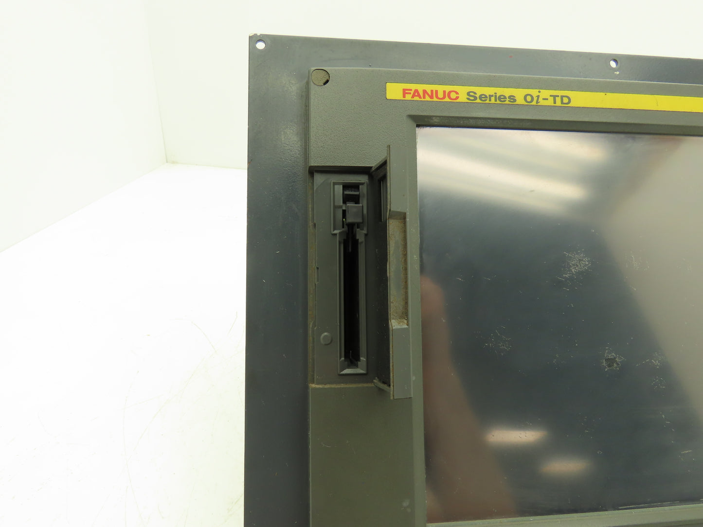 Fanuc A02B-0319-D541 CNC 0i-TD HMI Control Panel Display Monitor A02B-0319-B502
