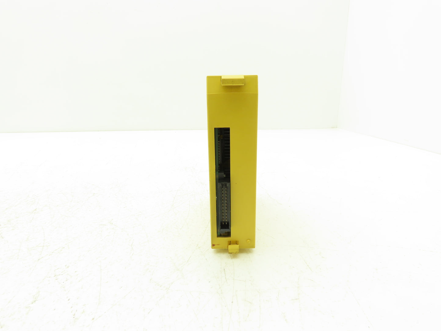 Fanuc A03B-0819-C182 I/O Input Output Module 16 Point Relay A0D16DP