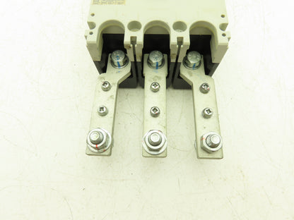 Fuji BW400EAGU 3 Pole Circuit Breaker 300 Amp 690V 250VDC Thru-Door Disconnect