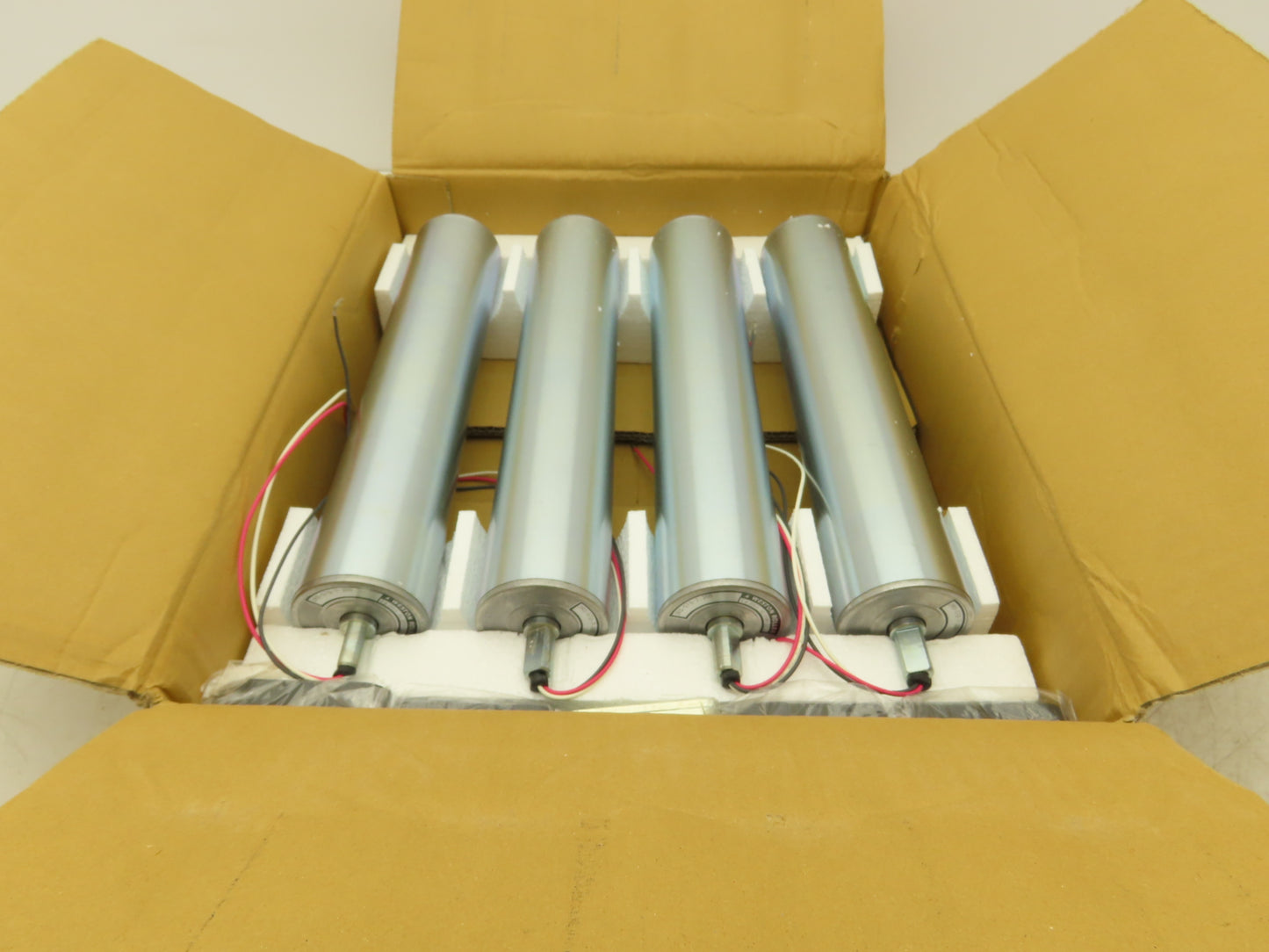 Weston 2RS-570-7-300 Motorized Conveyor Roller 57mm x 300mm 200V 3PH  Lot of 4