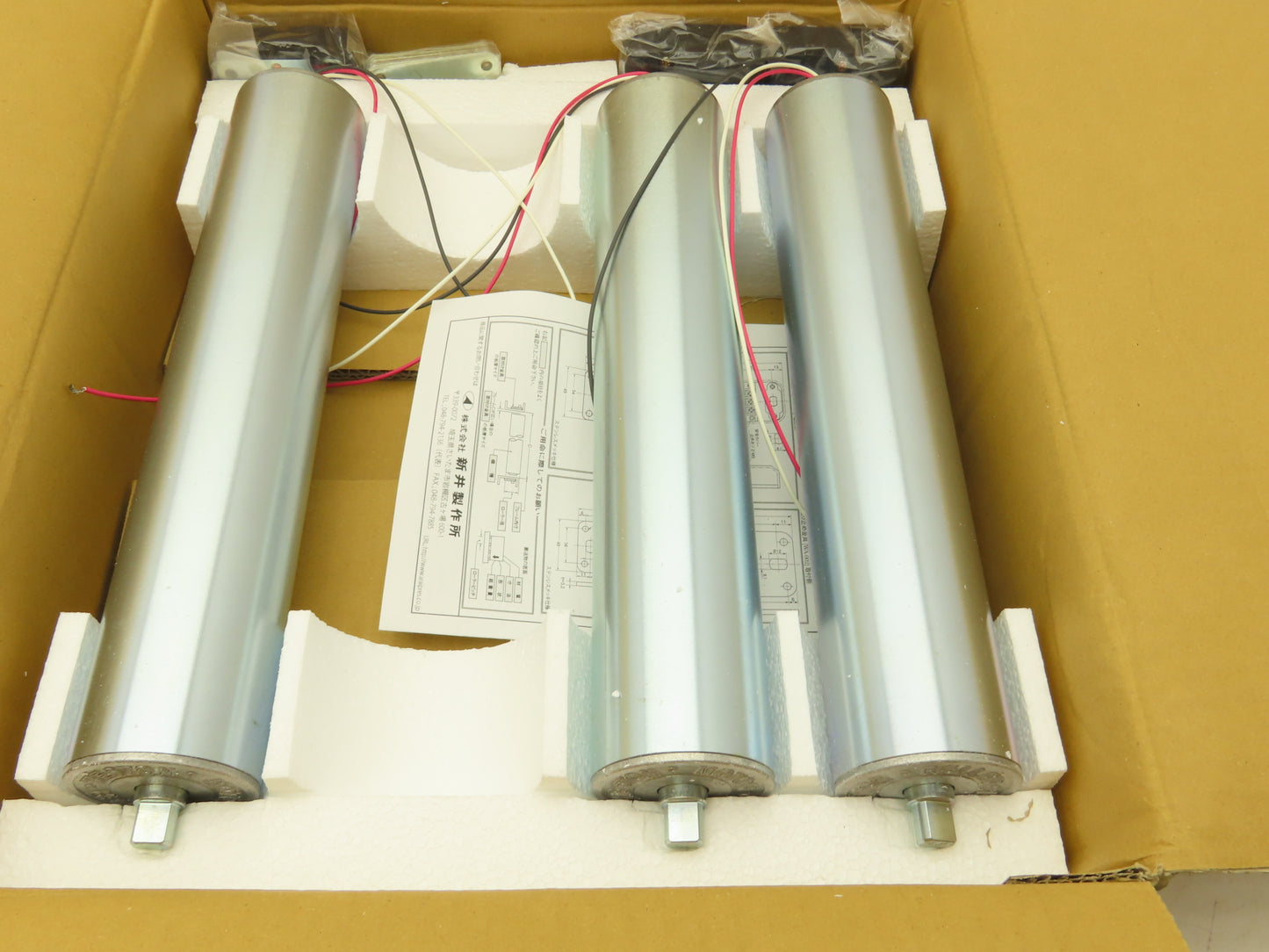 Weston 2RS-570-7-300 Motorized Conveyor Roller 57mm x 300mm 200V 3PH  Lot of 3