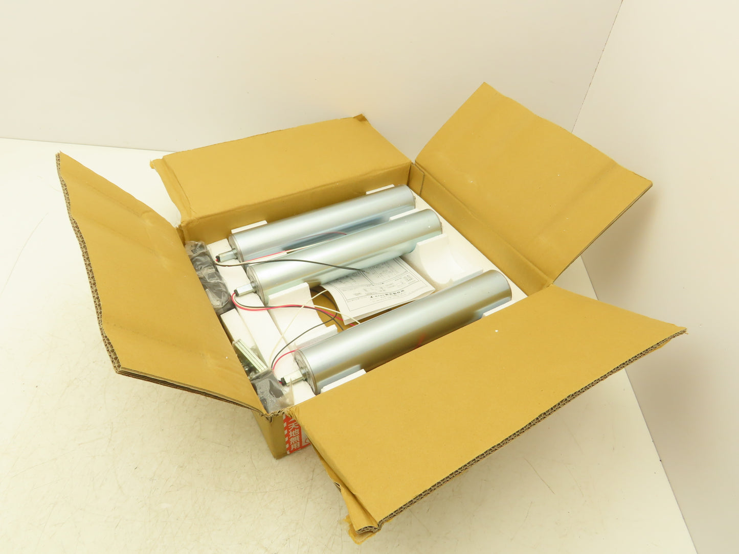 Weston 2RS-570-7-300 Motorized Conveyor Roller 57mm x 300mm 200V 3PH  Lot of 3