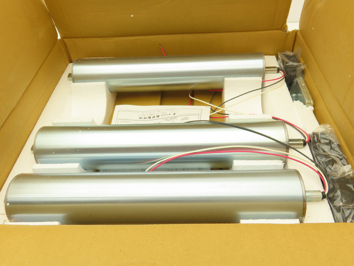 Weston 2RS-570-7-300 Motorized Conveyor Roller 57mm x 300mm 200V 3PH  Lot of 3