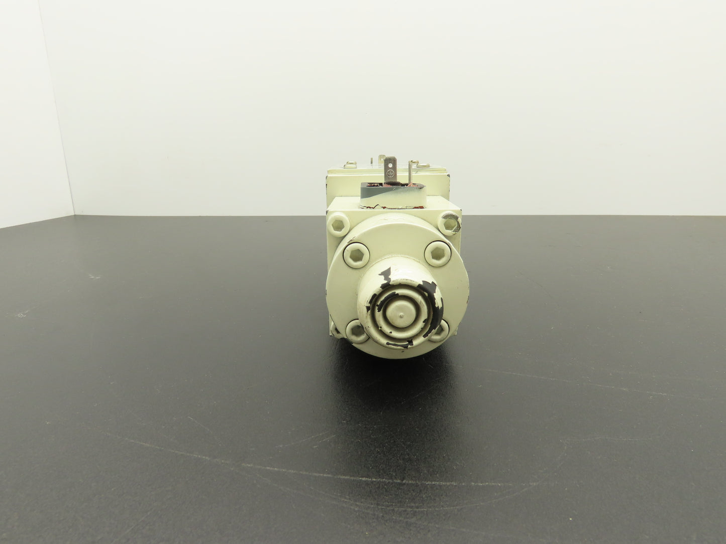 Mannesmann Rexroth 4WRA 10 W40-12/24NZ4/M-993-X Hydraulic Solenoid Valve 24VDC