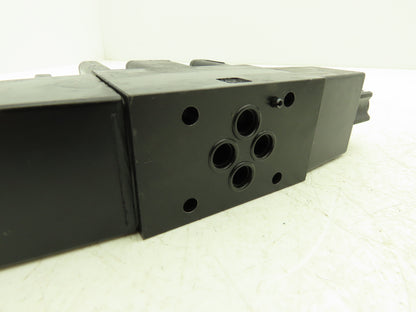 Parker D1VW11C56YF 70 Hydraulic Solenoid Valve 3-Pos 120VAC 5000 PSI Series D1VW