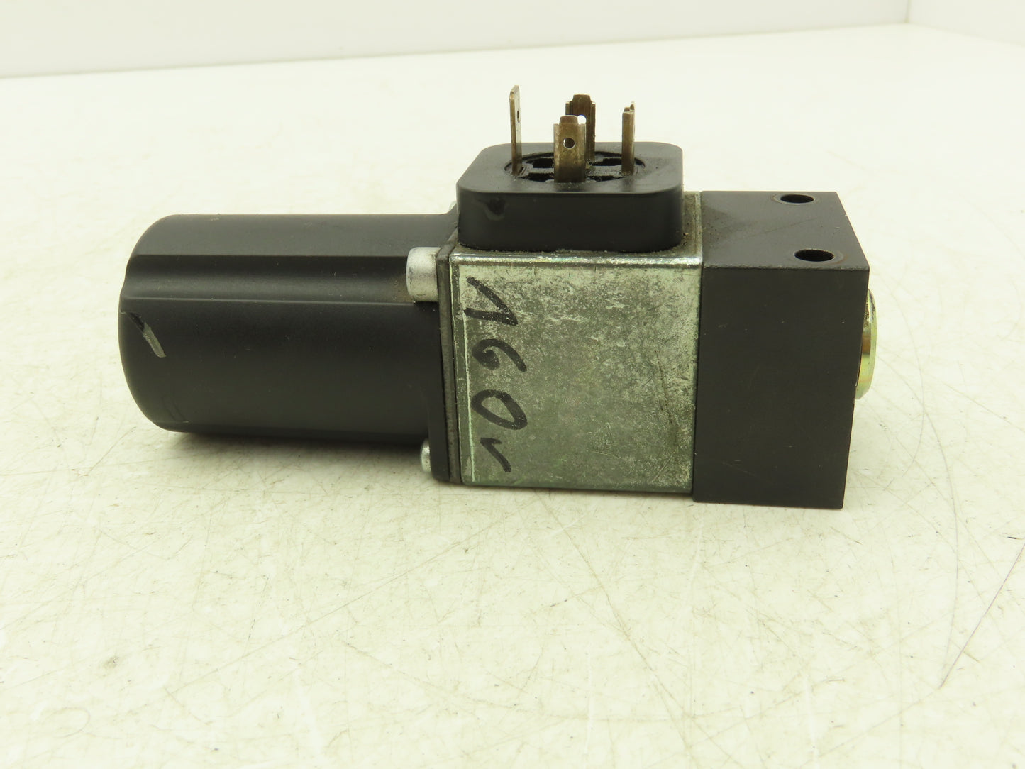 Rexroth HED 8 OP 20/350 K14AS/R901091138 Pressure Switch 250VAC 24VDC 2A