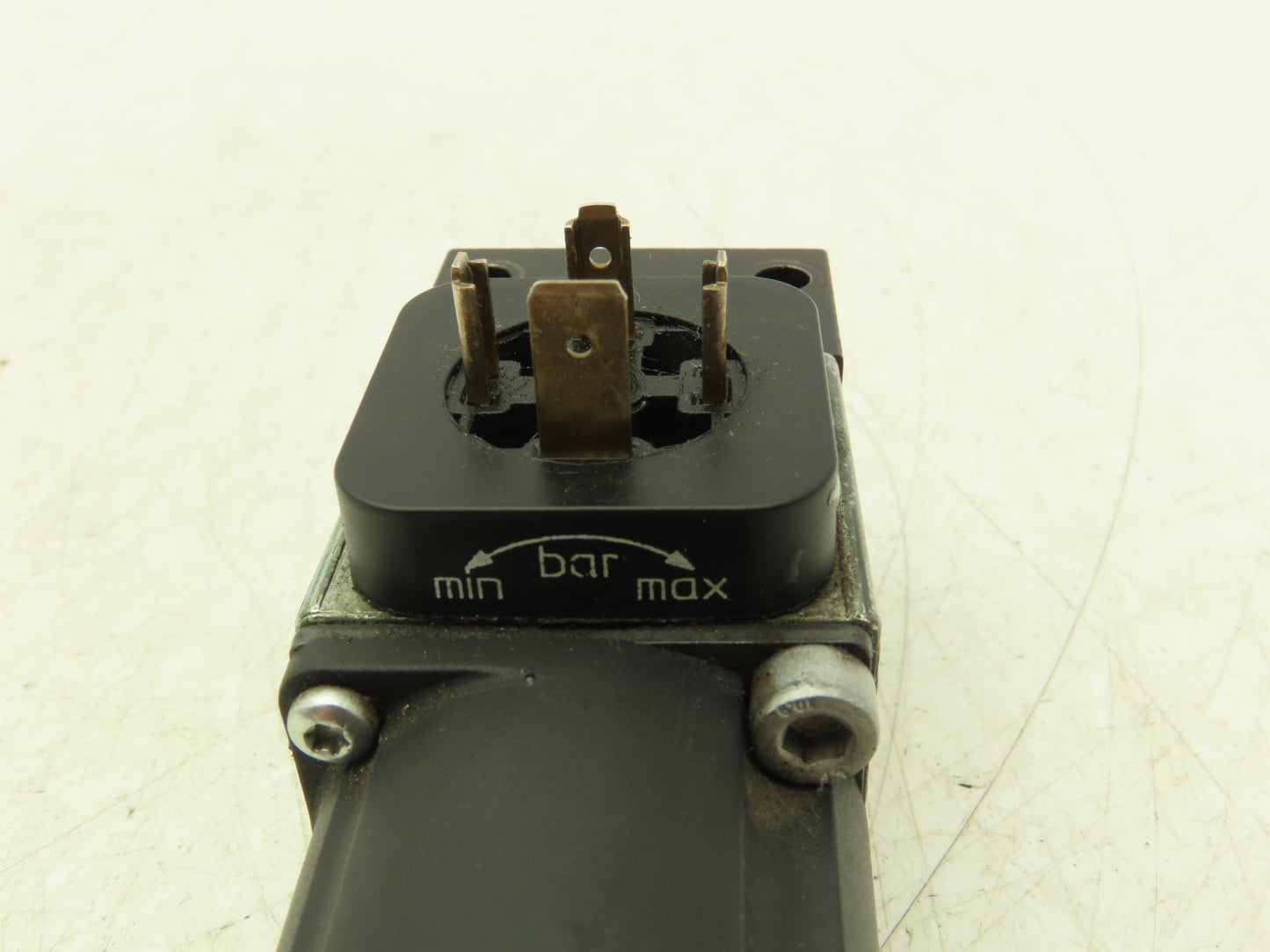 Rexroth HED 8 OP 20/350 K14AS/R901091138 Pressure Switch 250VAC 24VDC 2A