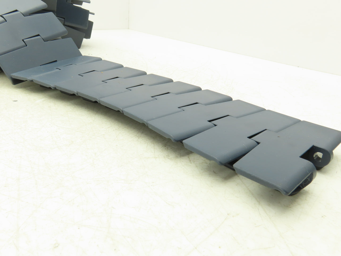 System Plast NGE880TAB-K450 TableTop Conveyor Chain 4.5"x 10Ft Side-Flexing Blue