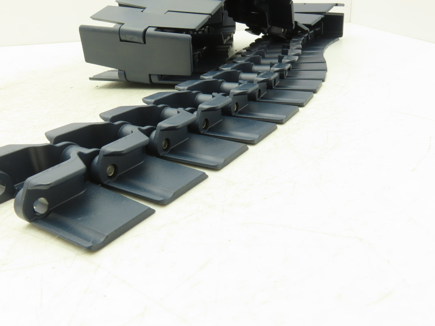 System Plast NGE880TAB-K450 TableTop Conveyor Chain 4.5"x 10Ft Side-Flexing Blue