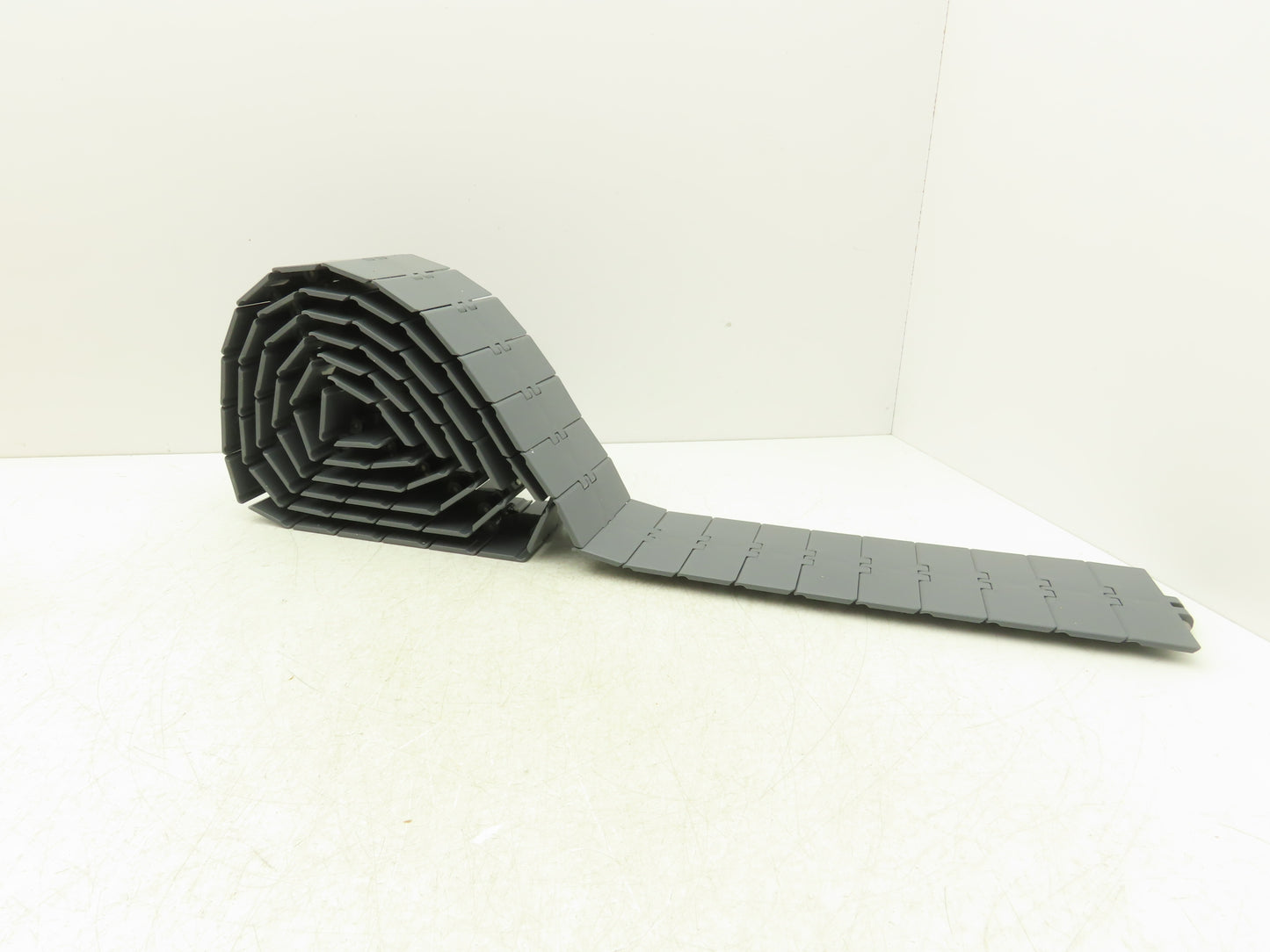 Rexnord CR820-4.5 TableTop Conveyor Chain 4.5"x 10Ft Straight Running Gray