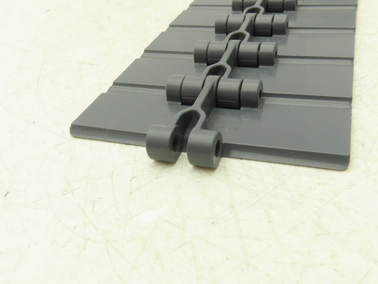 Rexnord CR820-4.5 TableTop Conveyor Chain 4.5"x 10Ft Straight Running Gray