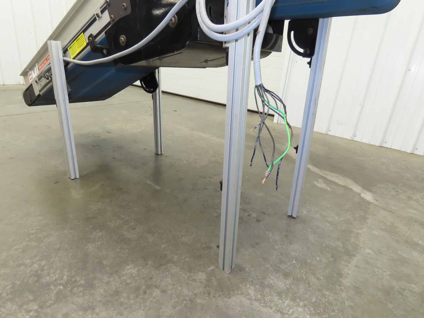 EMI EAR16-24-48-20 Flat to Decline Belt Conveyor 0-60° Adj 16"x 70"L 115V *READ*