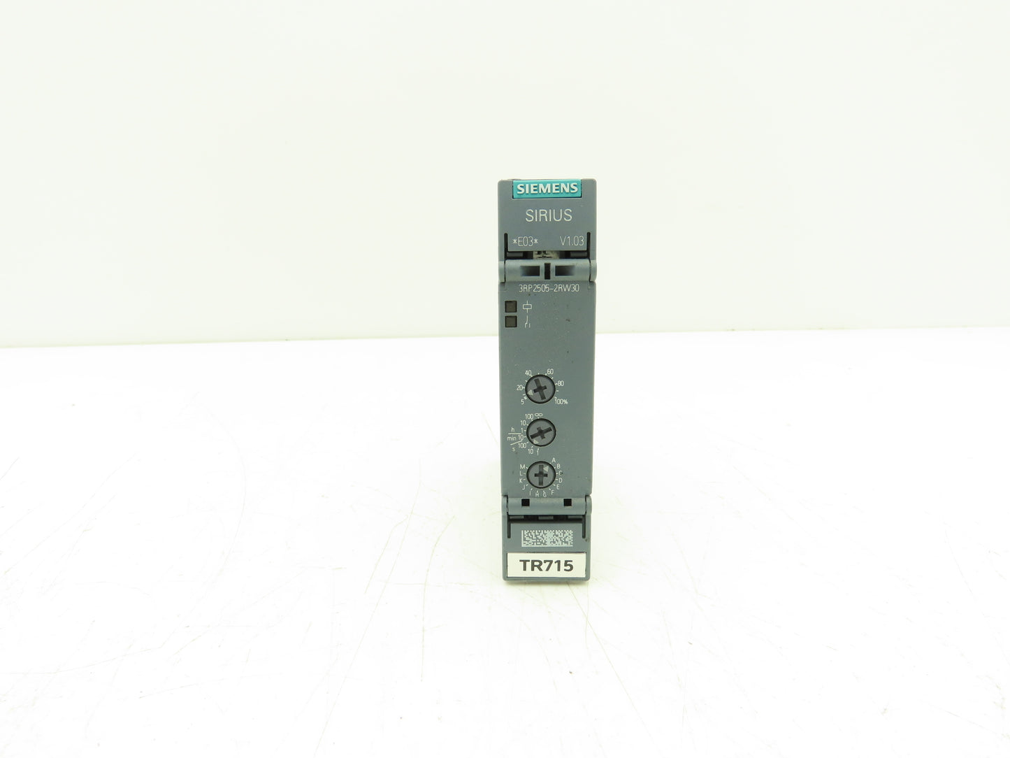 Siemens 3RP25052RW30 Sirius 7-Range Time Delay Relay 24-240V AC/DC 50/60Hz 5A