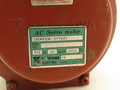 Yaskawa USAPEM-07YR21 AC Servo Motor 513W 2000RPM