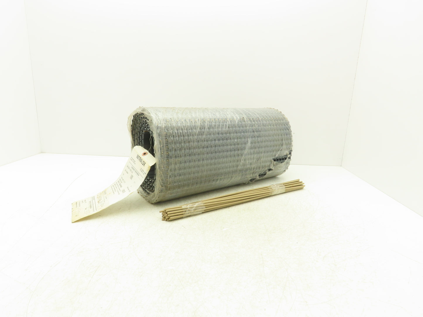 Intralox 1000 Series Flat MatTop Plastic Conveyor Belt Chain 18"W x 10'L Gray