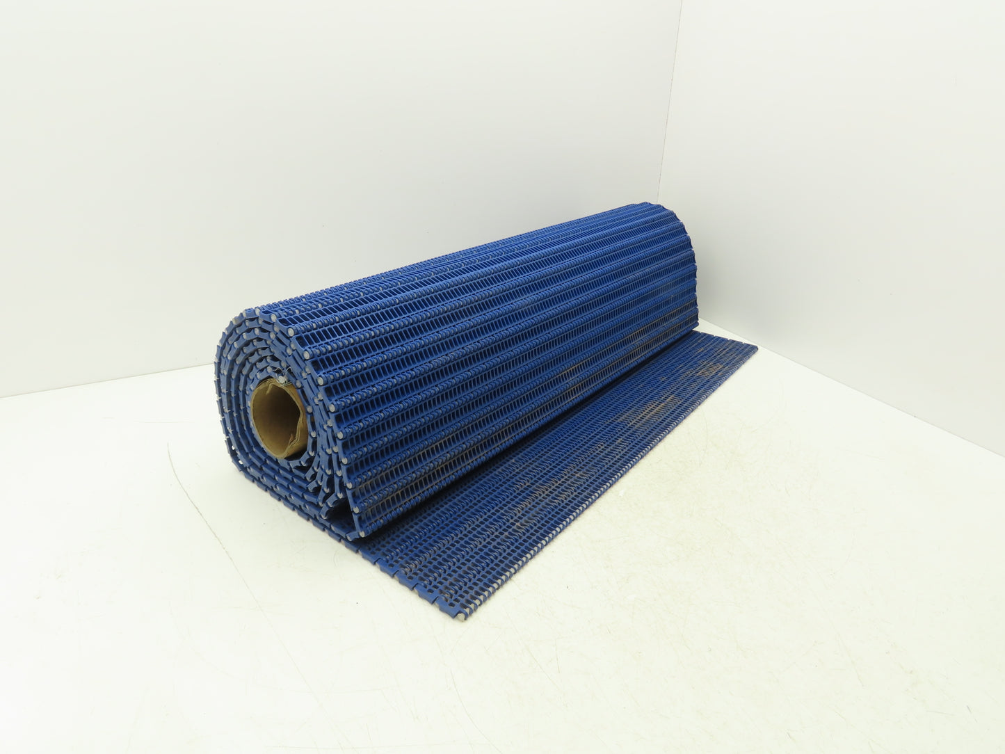 Intralox 900 Series Flush Open Grid Plastic Conveyor Belt 755mm x 12' 5" Blue