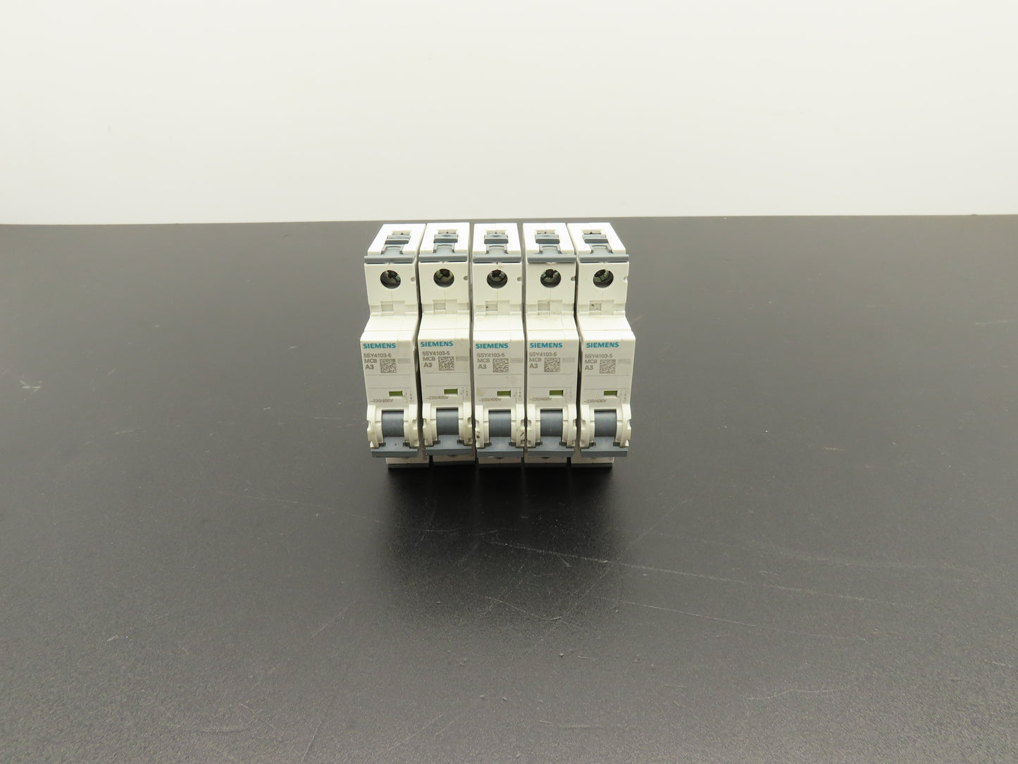 Siemens 5SY4103-5 Sentron Miniature Circuit Breaker 3A 230/400V 1 Pole Lot of 5