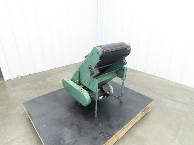 17"W x 32"L Cleated Belt Incline Conveyor 115V 1PH Chain Drive 54FPM