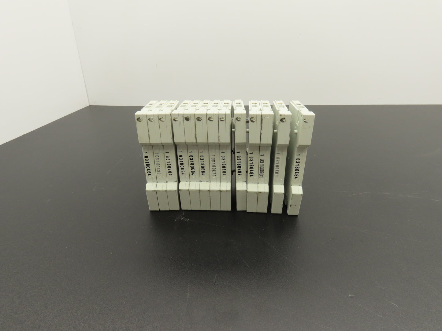 Siemens 5ST3010 Sentron Miniature Circuit Breaker Auxiliary Switch Lot of 13