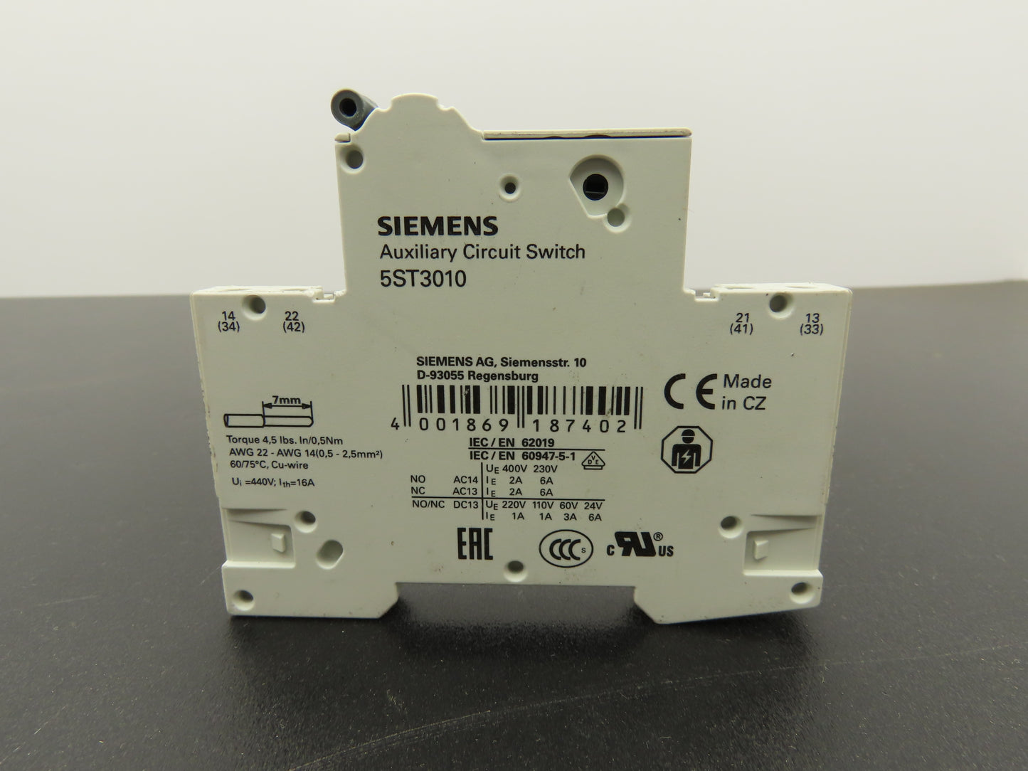 Siemens 5ST3010 Sentron Miniature Circuit Breaker Auxiliary Switch Lot of 13