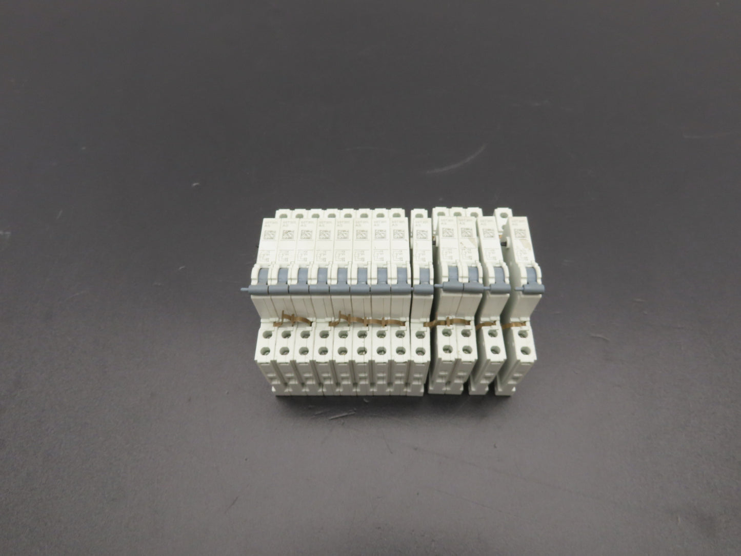 Siemens 5ST3010 Sentron Miniature Circuit Breaker Auxiliary Switch Lot of 13