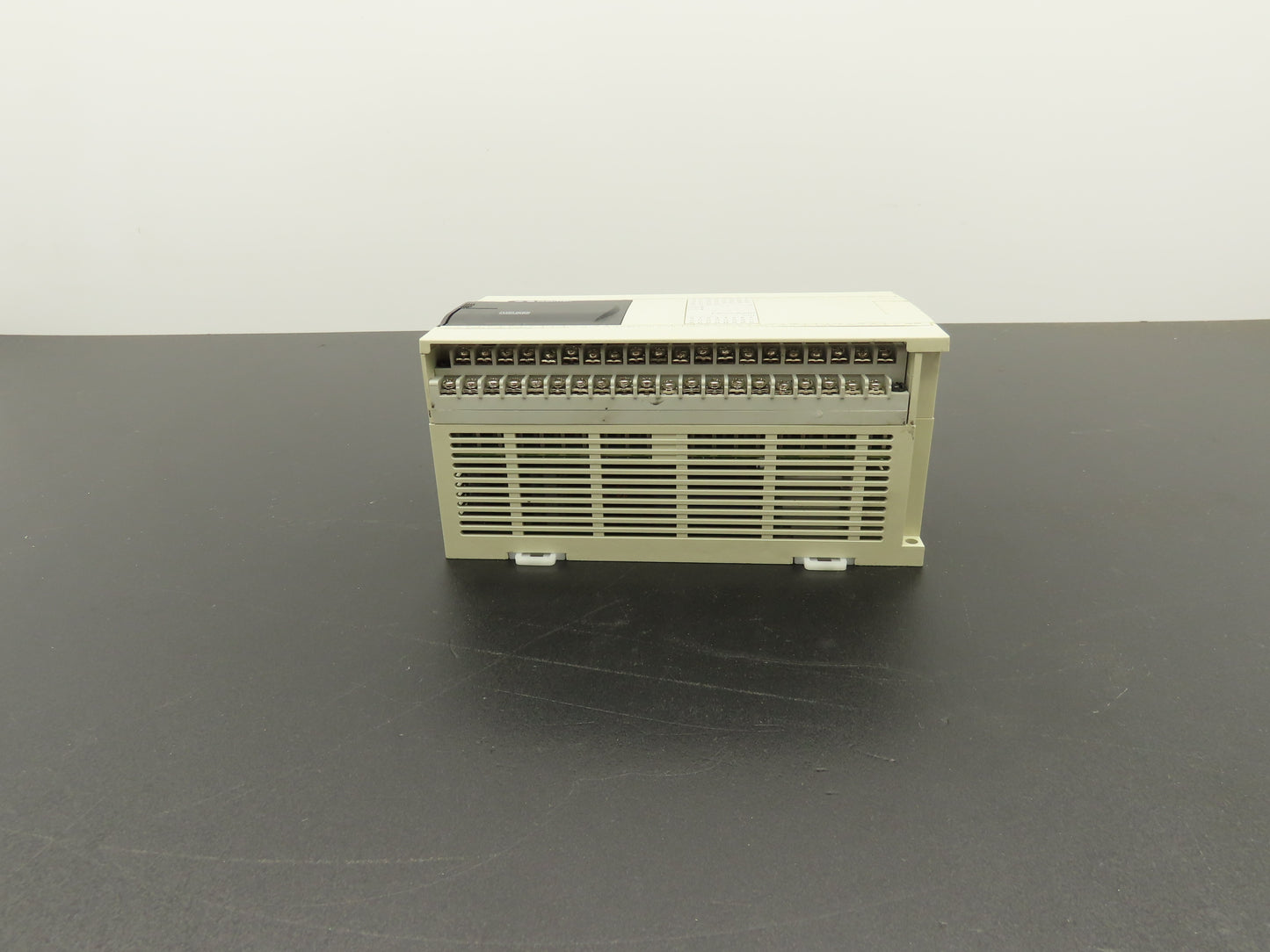 Mitsubishi Electric FX3GA-60MR-CM MELSEC Programmable Logic Controller 100-240V