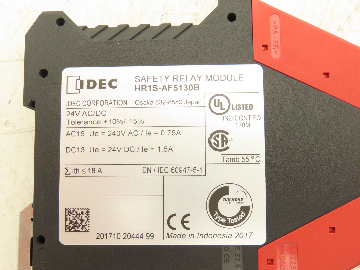 IDEC Corporation HR1S-AF5130B E-Stop Safety Relay Module 24V AC/DC Lot of 2