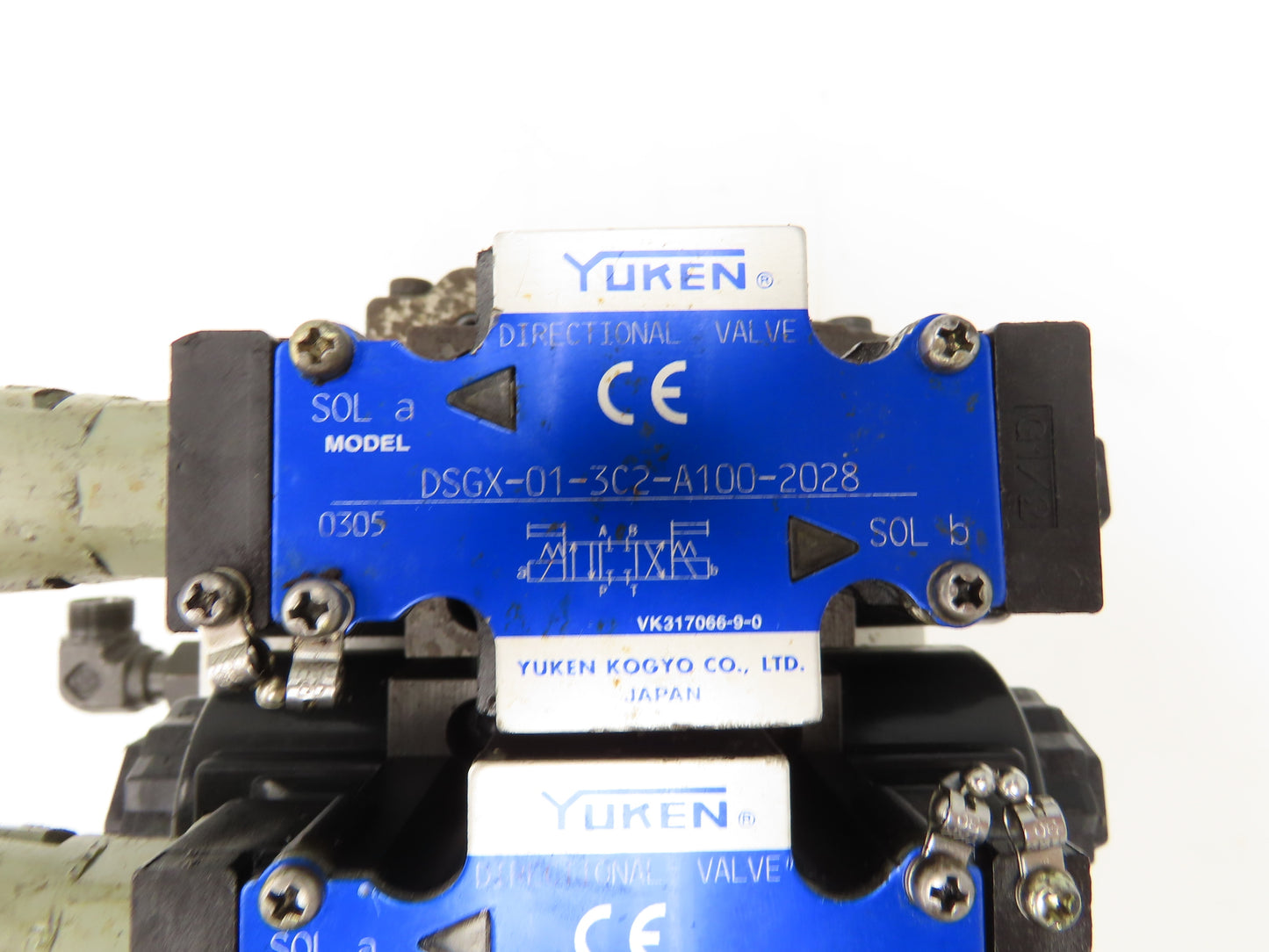 Nippon Gerotor 25604828 Hydraulic Index Motor W Solenoid Control Valves 1" Shaft