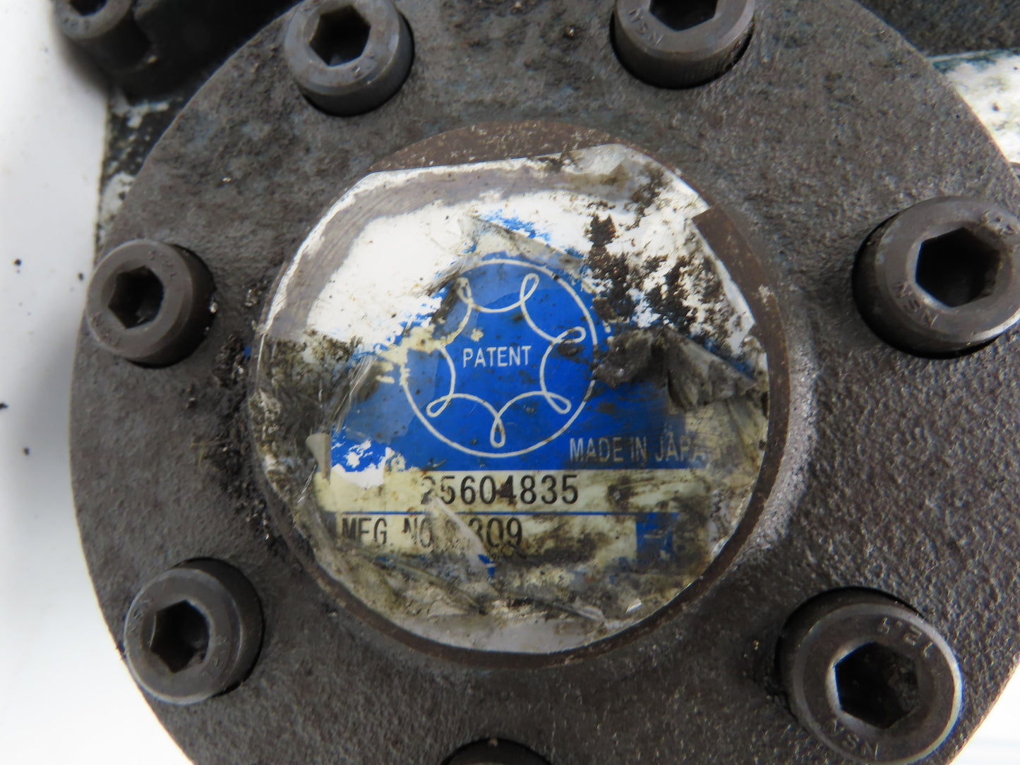 Nippon Gerotor 25604835 Hydraulic Index Motor W Solenoid Control Valves 1" Shaft