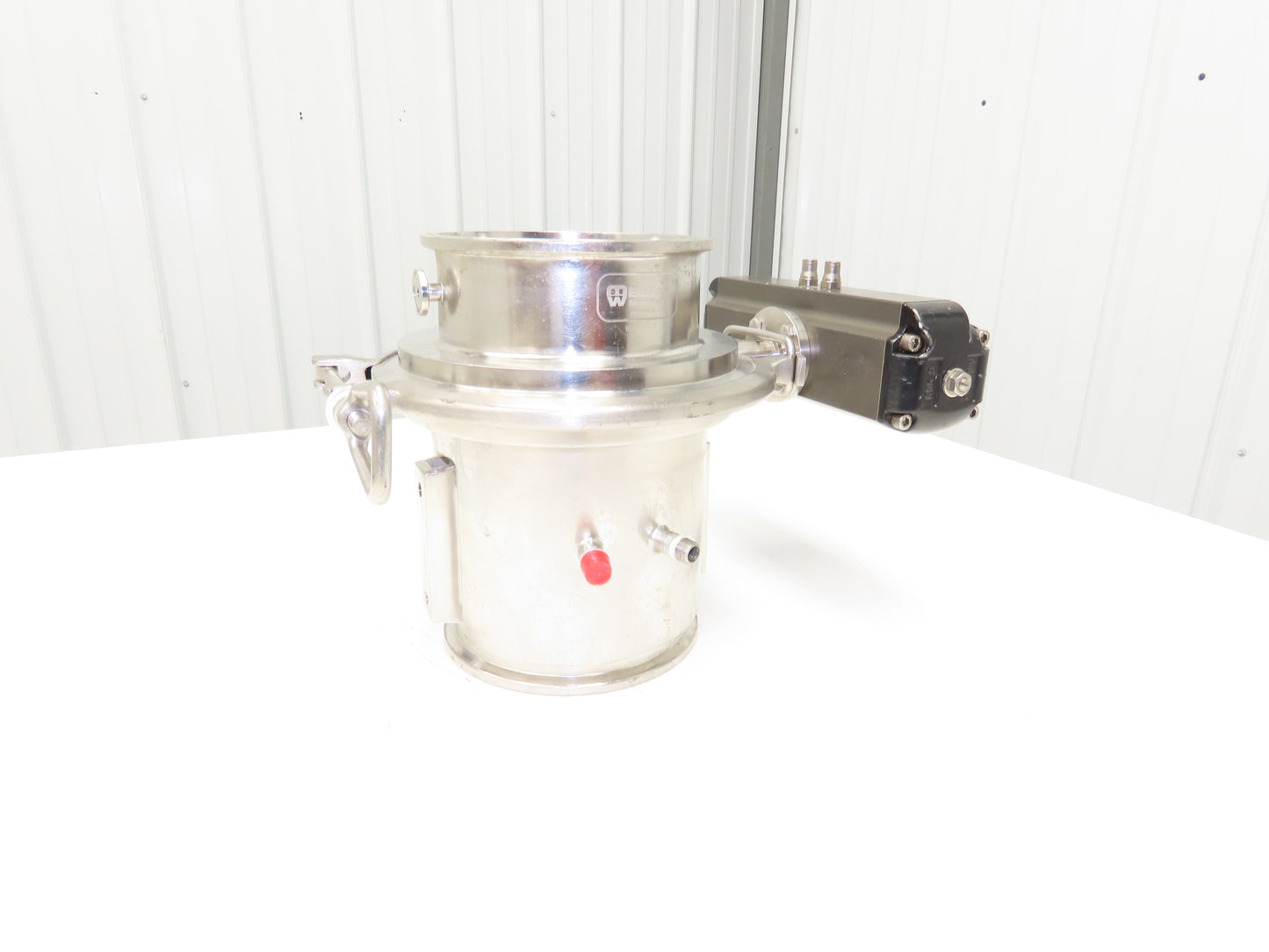 Bulling Metal Works 304-CCS Stainless Butterfly Valve 6" Tri-Clamp w/Actuator