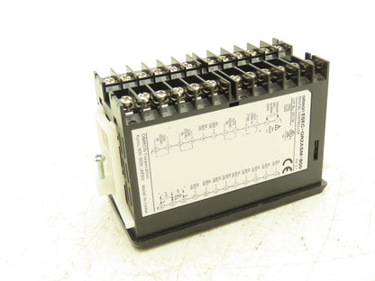 Omron E5EC-QR2ASM-800 Digital Temperature Controller 250VAC Ver 2.1 Lot of 4