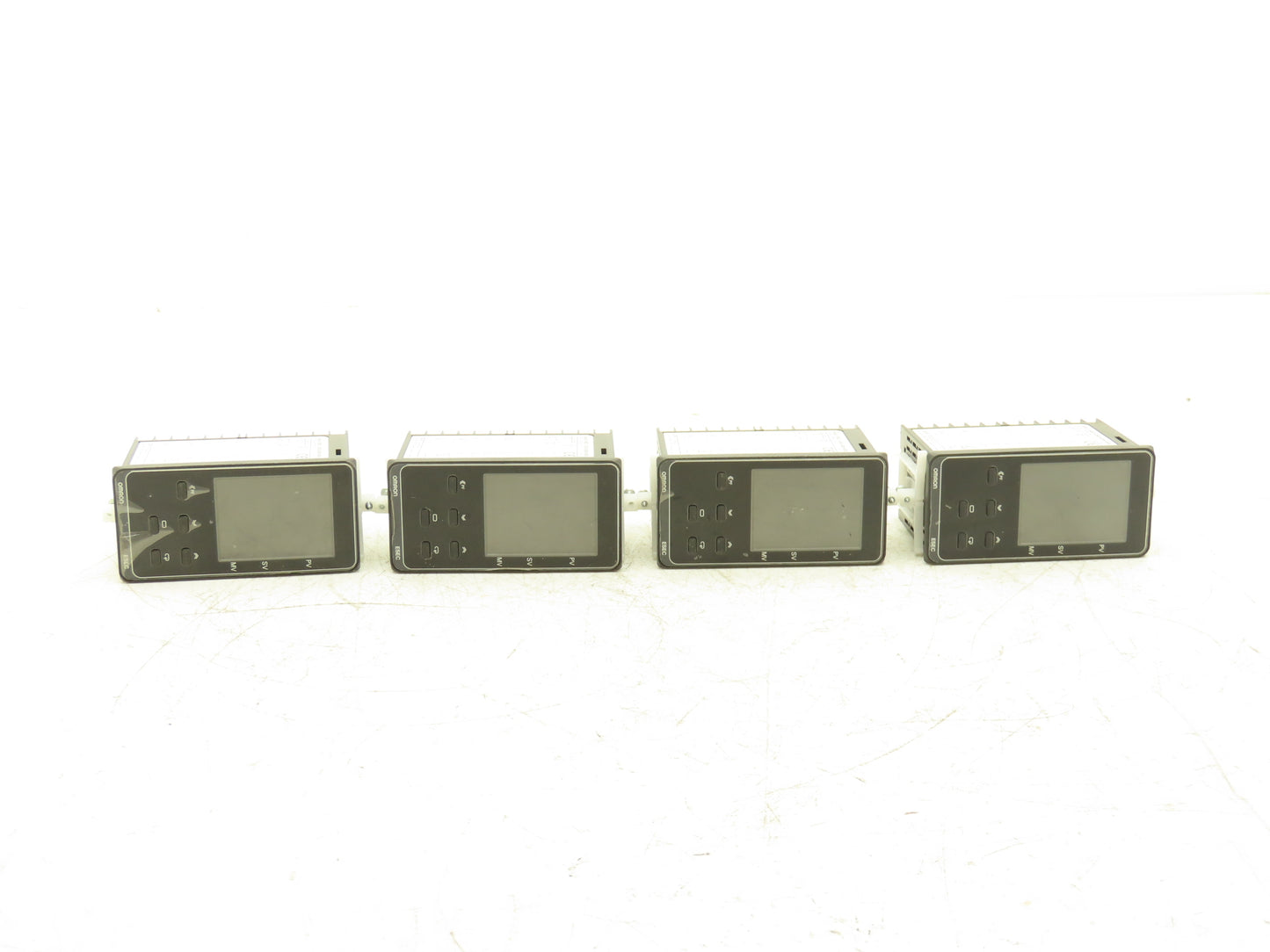 Omron E5EC-QR2ASM-800 Digital Temperature Controller 250VAC Ver 2.1 Lot of 4