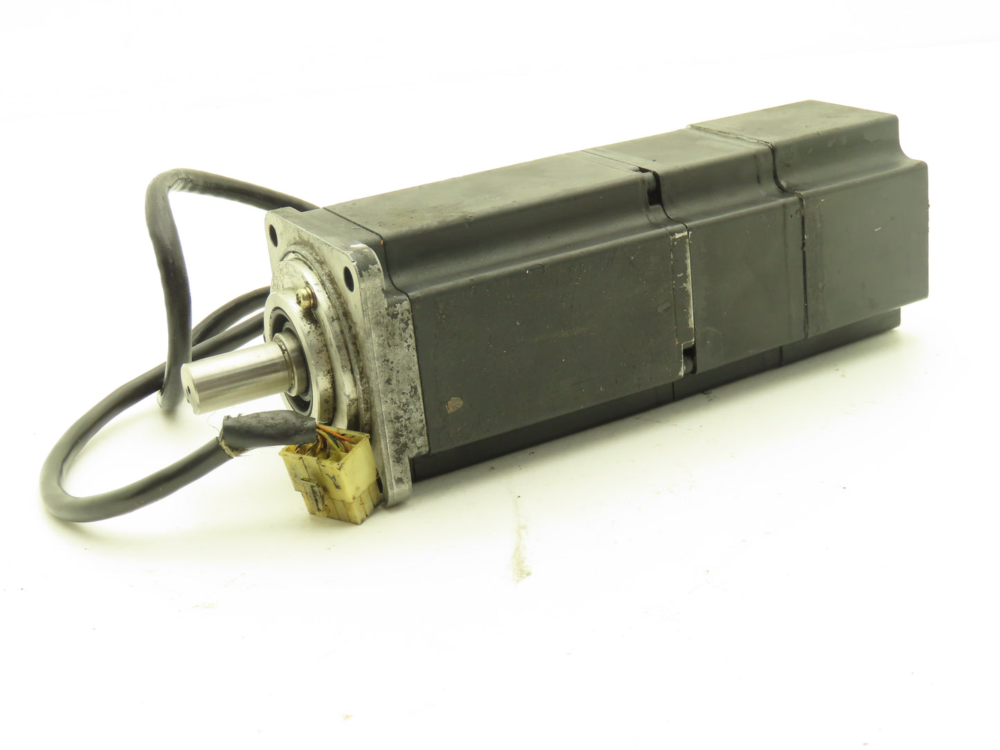 Yaskawa SGM-08AWF-J83X Servo Motor 750W 4.4A